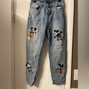 Her Universe Mickey Mouse High-Rise Mom Jeans Size:5